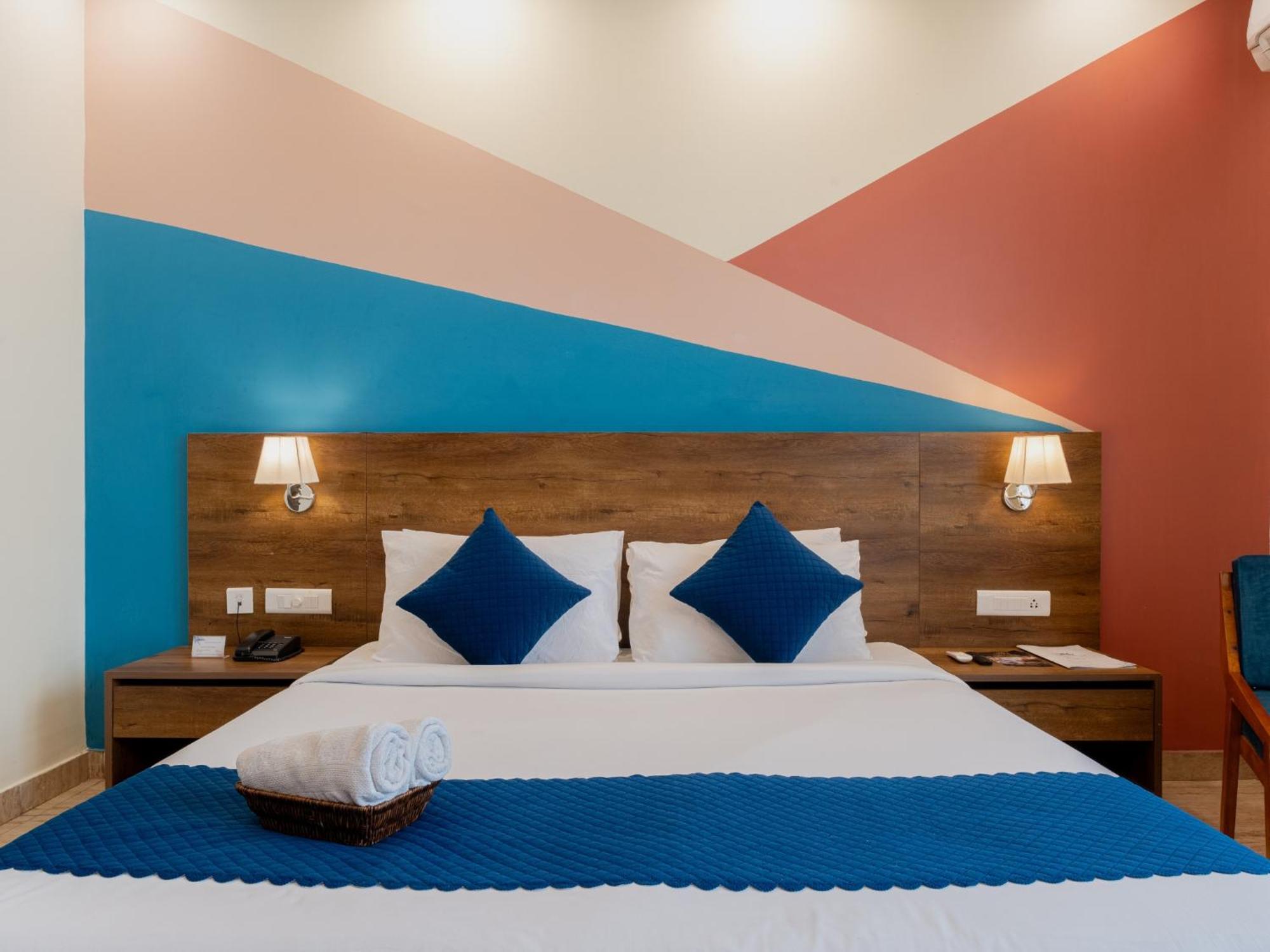 Moustache Rishikesh Luxuria Hostel Екстериор снимка