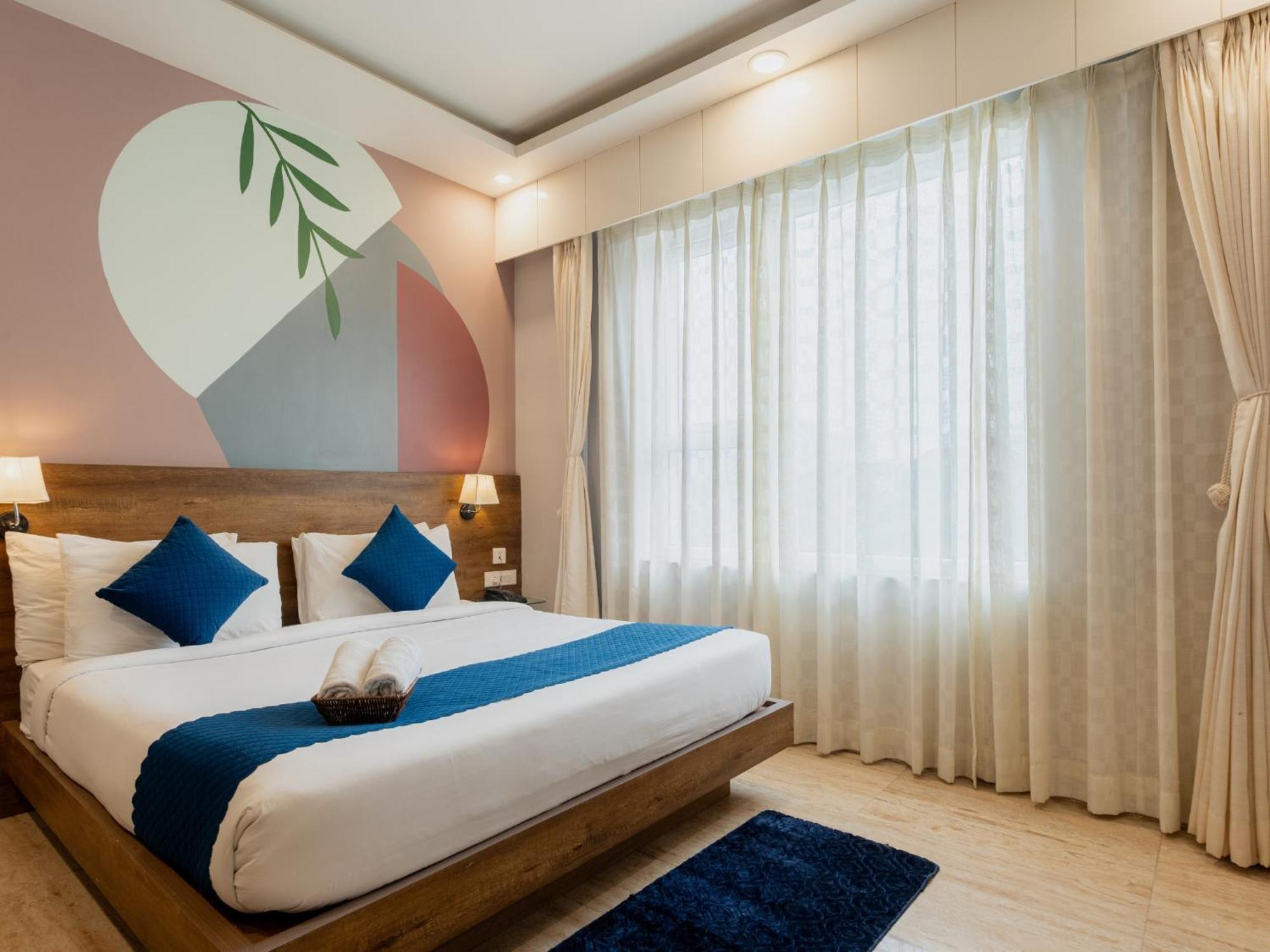Moustache Rishikesh Luxuria Hostel Екстериор снимка