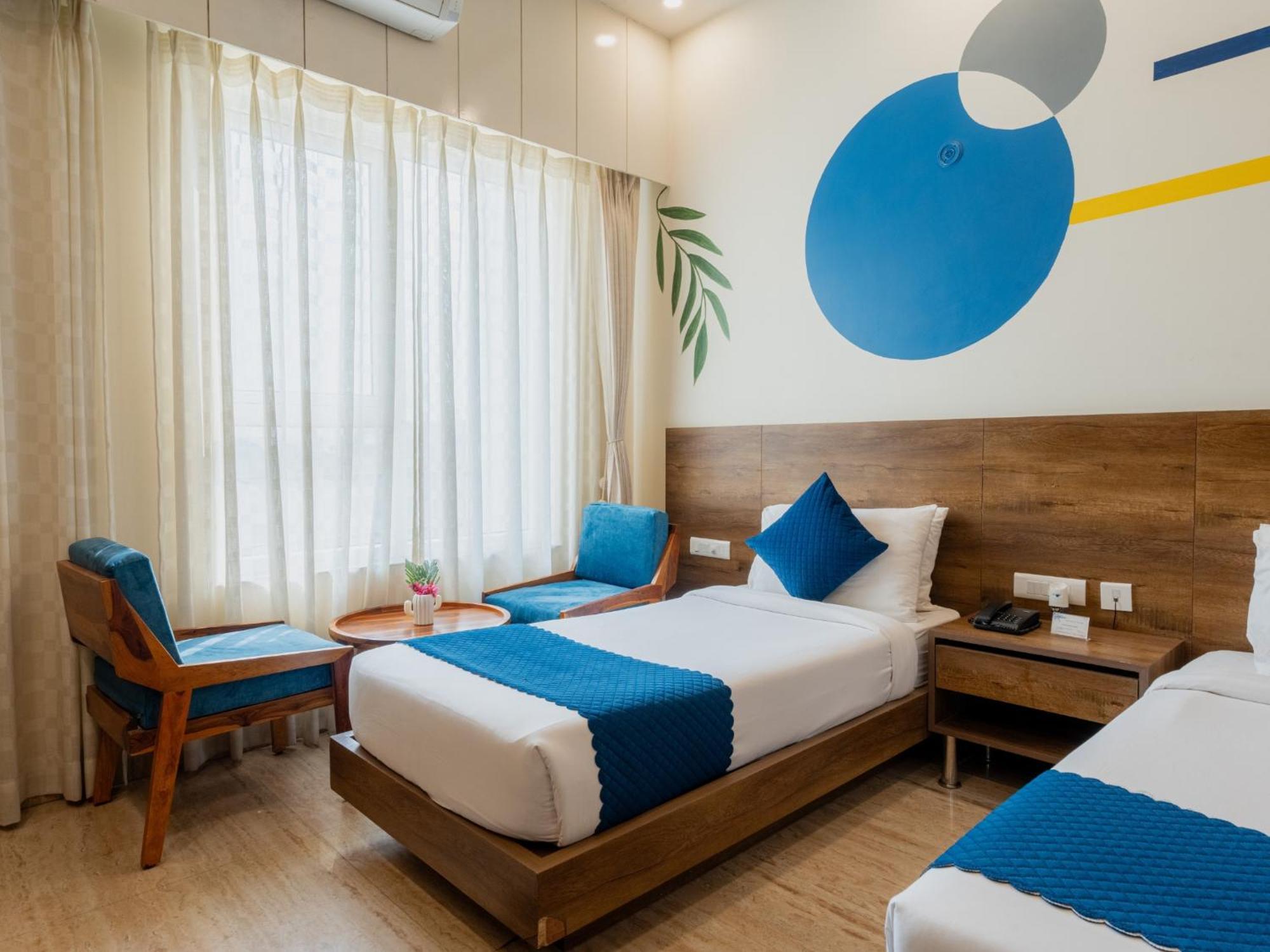 Moustache Rishikesh Luxuria Hostel Екстериор снимка