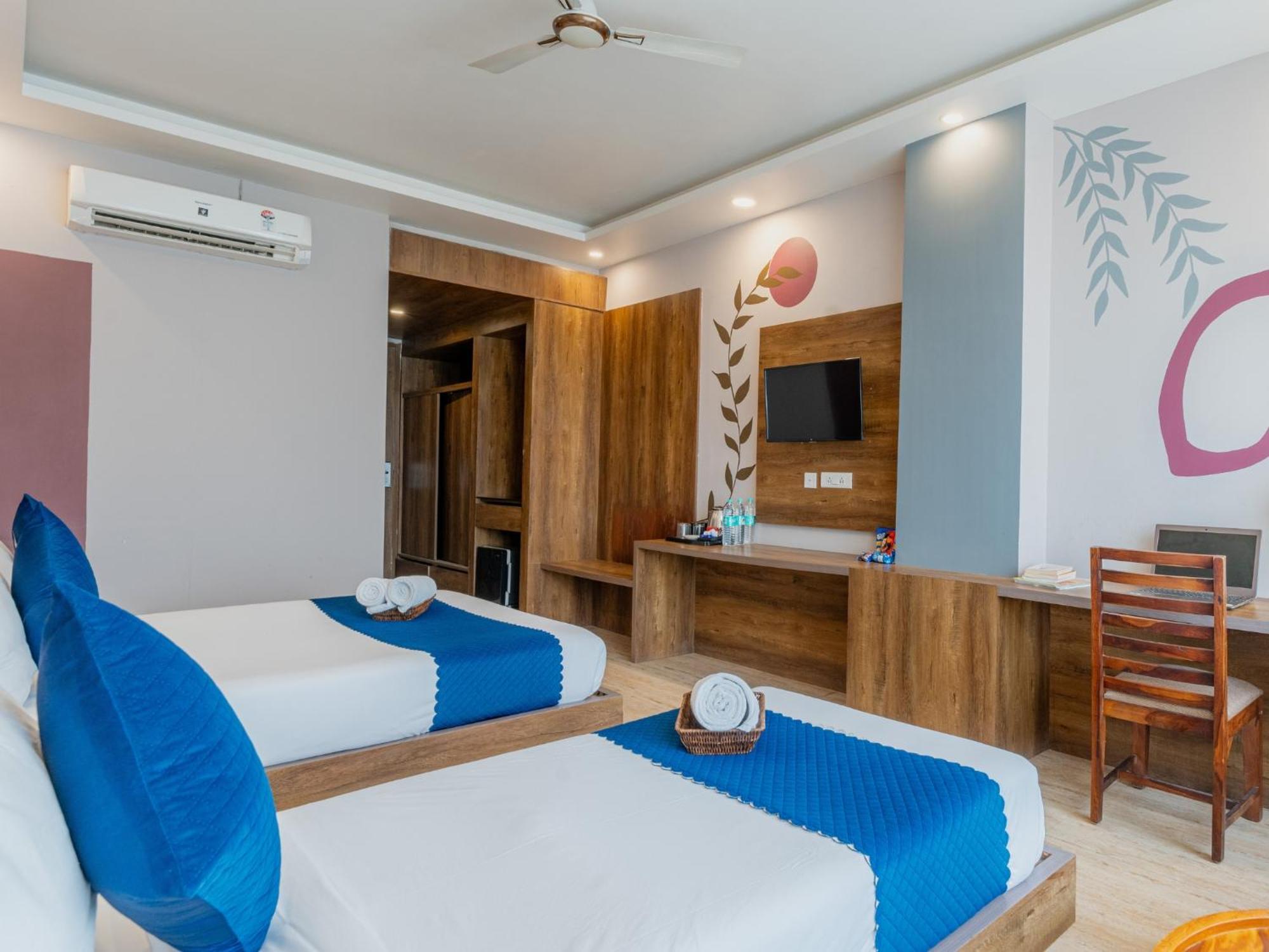 Moustache Rishikesh Luxuria Hostel Екстериор снимка