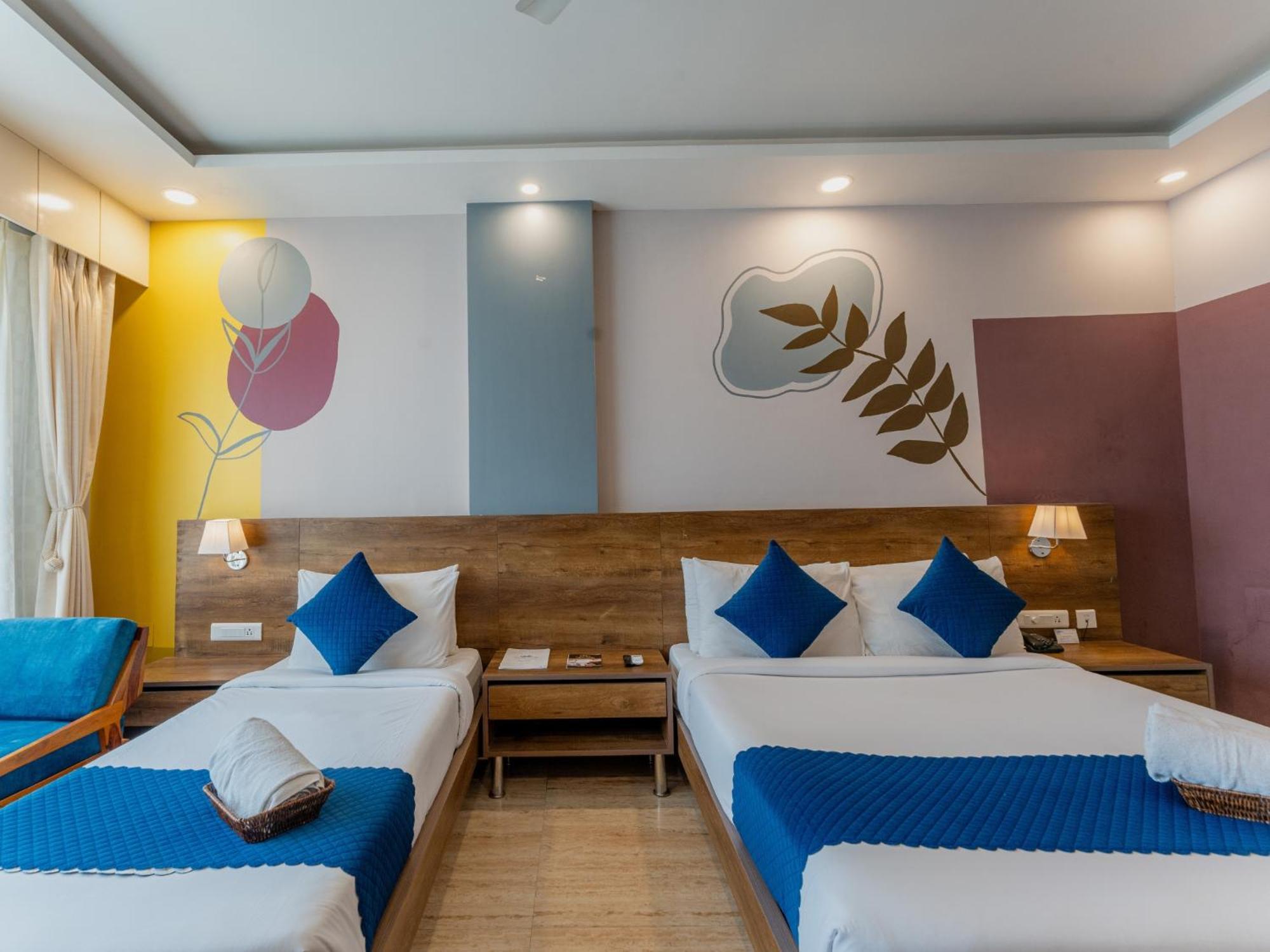 Moustache Rishikesh Luxuria Hostel Екстериор снимка