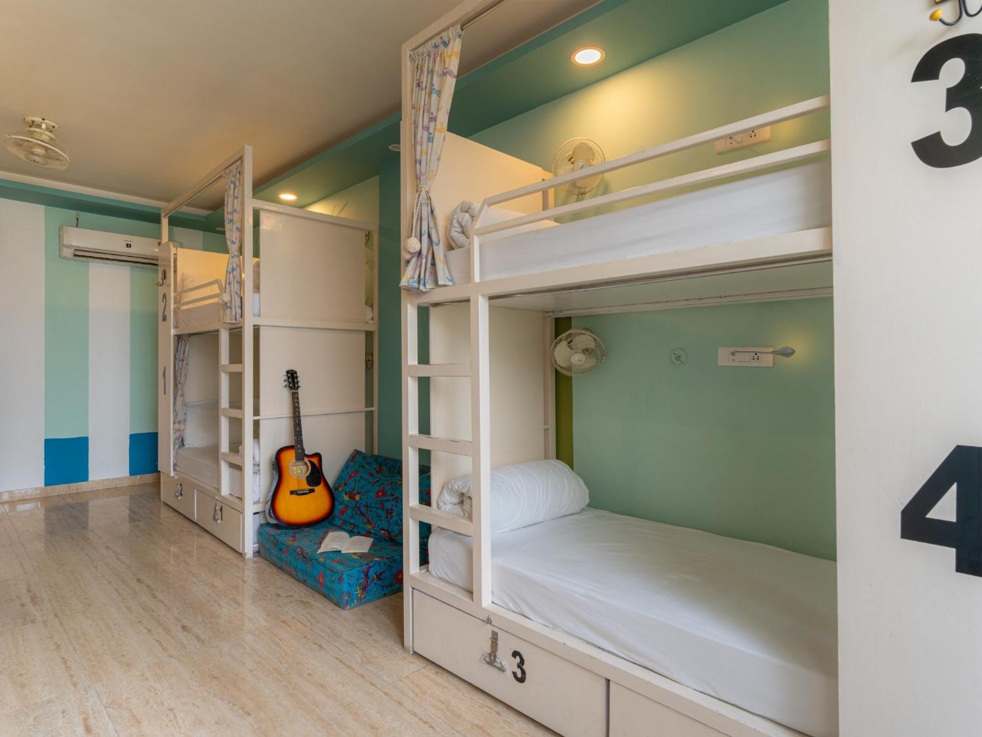 Moustache Rishikesh Luxuria Hostel Екстериор снимка