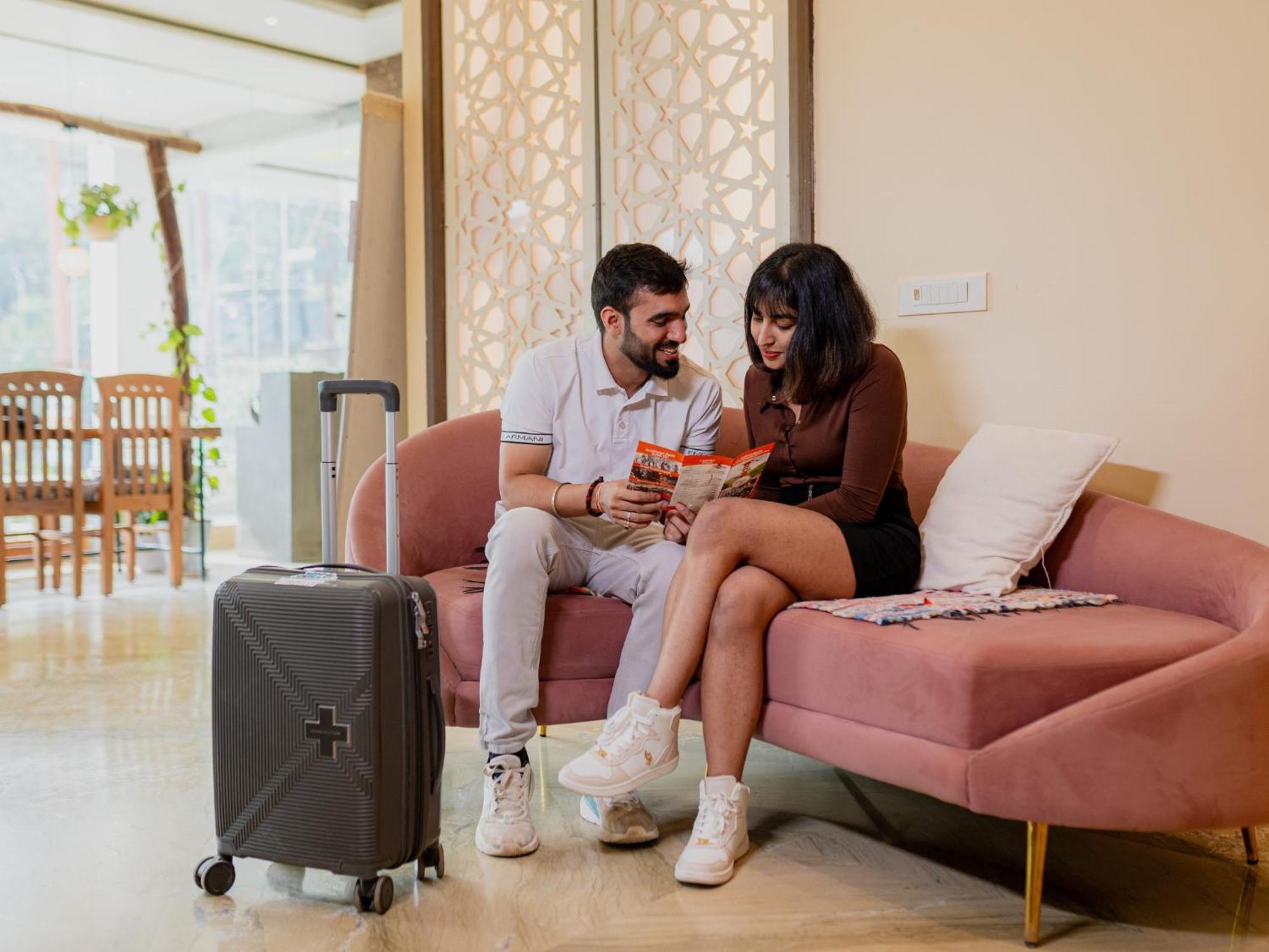 Moustache Rishikesh Luxuria Hostel Екстериор снимка