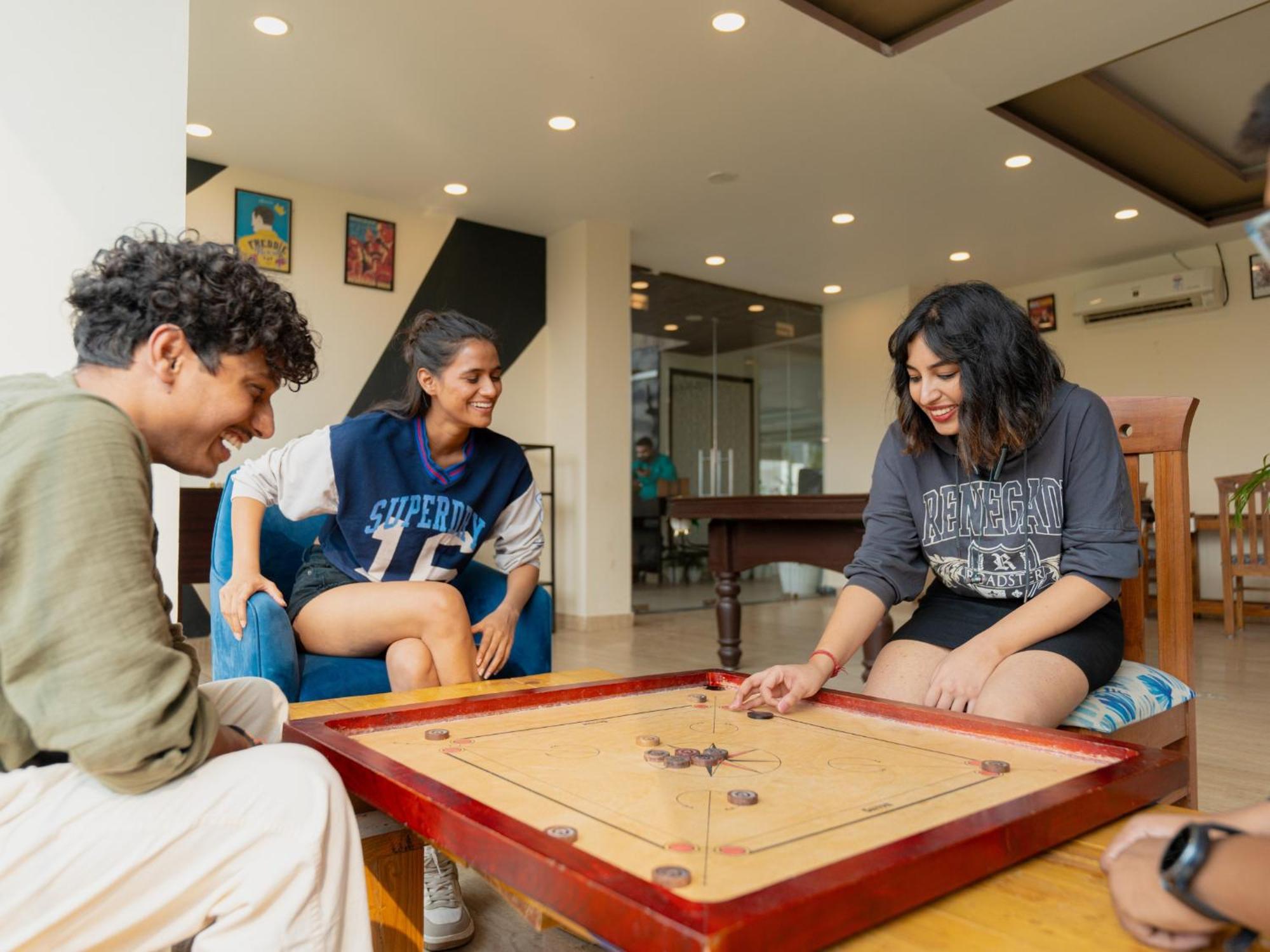Moustache Rishikesh Luxuria Hostel Екстериор снимка